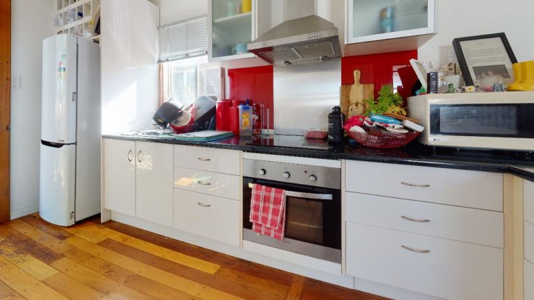 Gingerbread-house-Kitchen