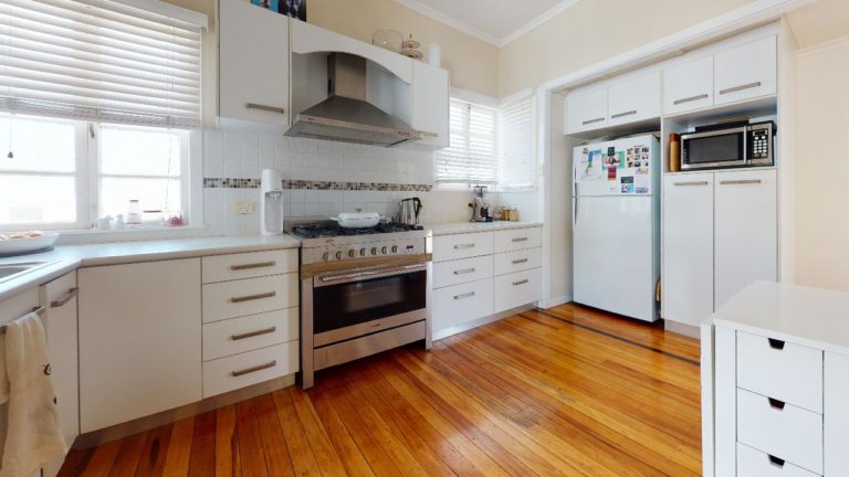 Eastwell-Estate-Kitchen