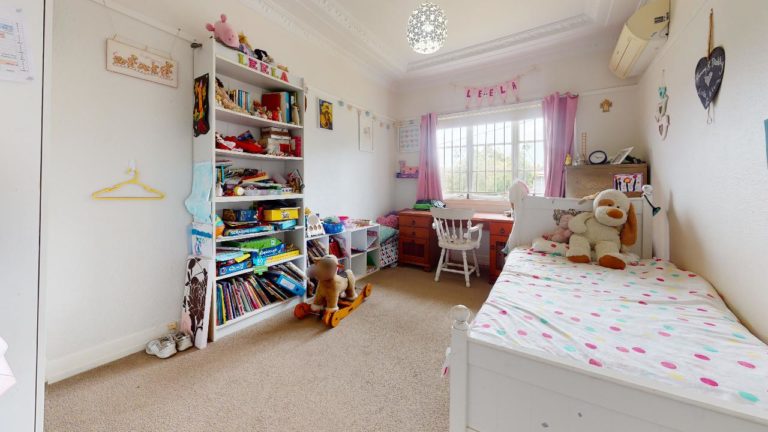 Primrose-Cottage-Bedroom