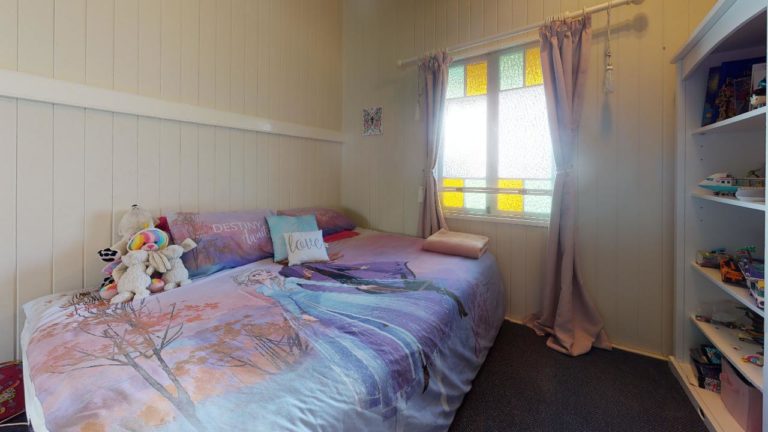 Urangan-Bedroom(1)