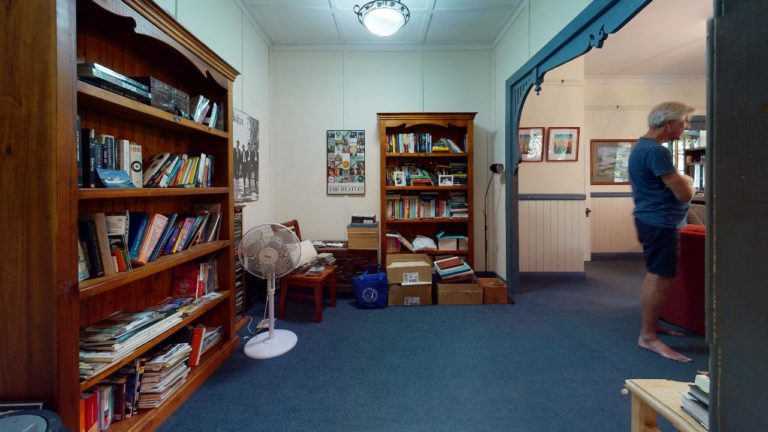 Woodhurst-Manor-Bedroom