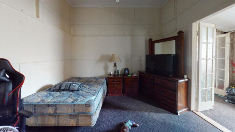Redcliffe-Bedroom(3)