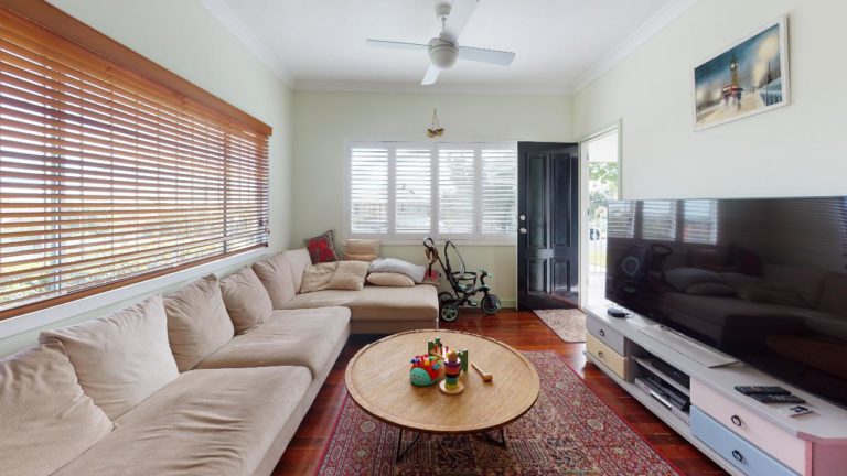 Wavell-Heights-Living-Room